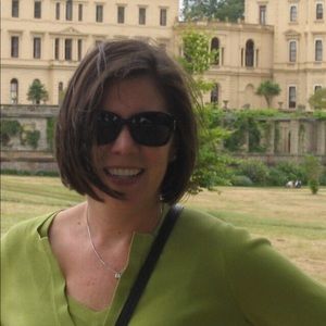 Meet your Posher, Monica